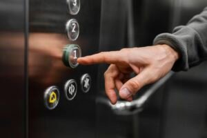 Gerador para elevadores: NBR 14712 e requisitos